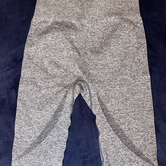 Women’s Echt leggings - Picture 2 of 2